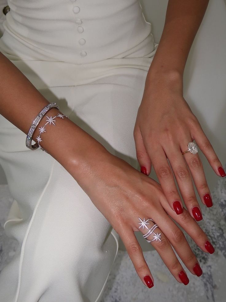 Astra Star Ring