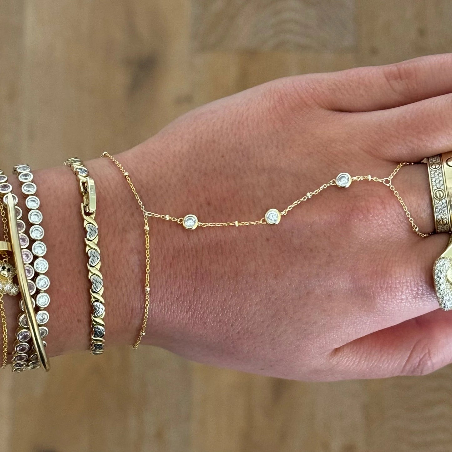 Aria Hand Chain