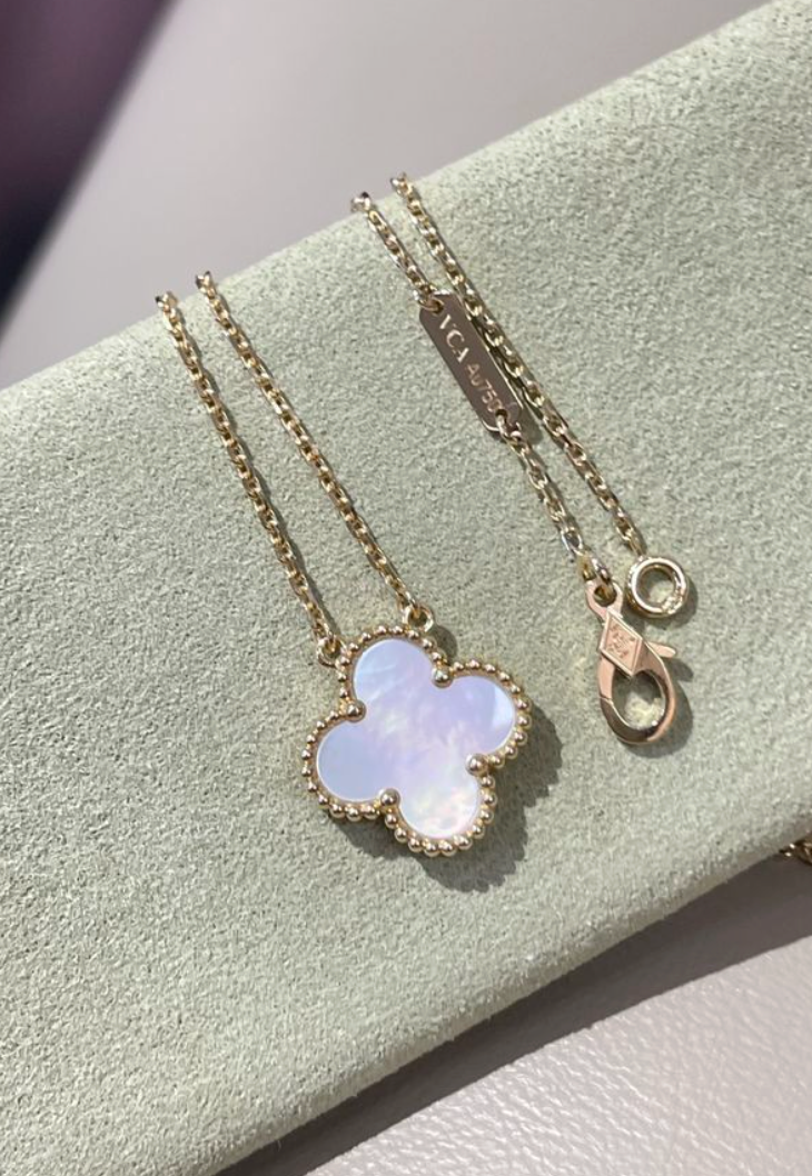 Mother Of Pearl Clover Necklace