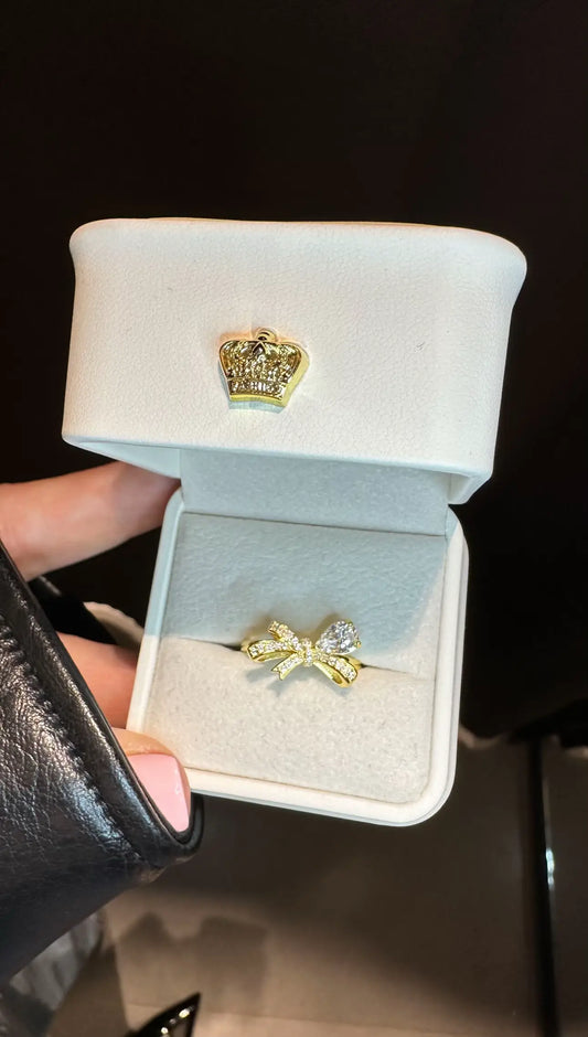 Gold Princess Bow Ring