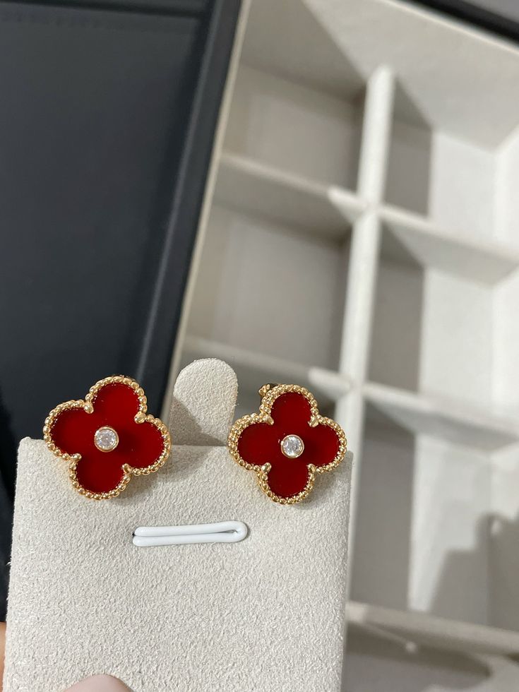 Clover Earrings (Many Colors)